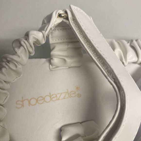 SHOEDAZZLE Taneisa Women’s Rusched Strap Wedge Sandal Size 7 White New With Defe - Picture 10 of 12